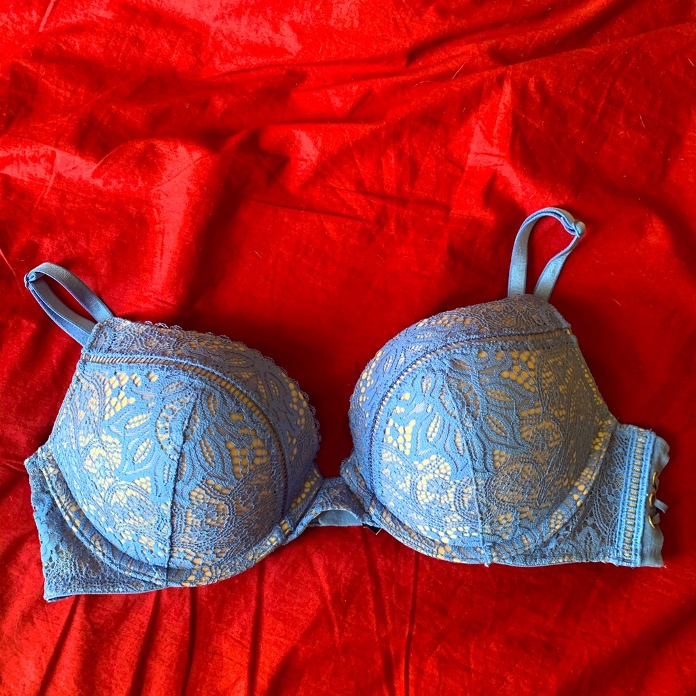 Victoria’s Secret Push Up Bra